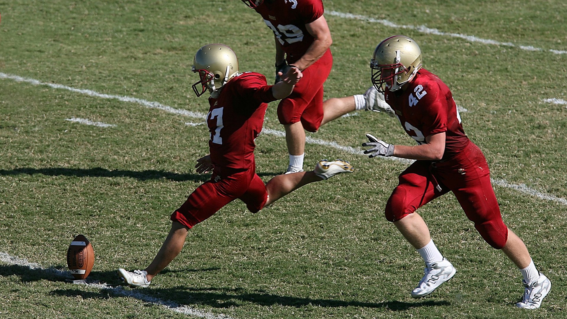 球员违纪案例频出是否源自管理机制松散，球员被犯规导致受伤无法罚篮怎么办